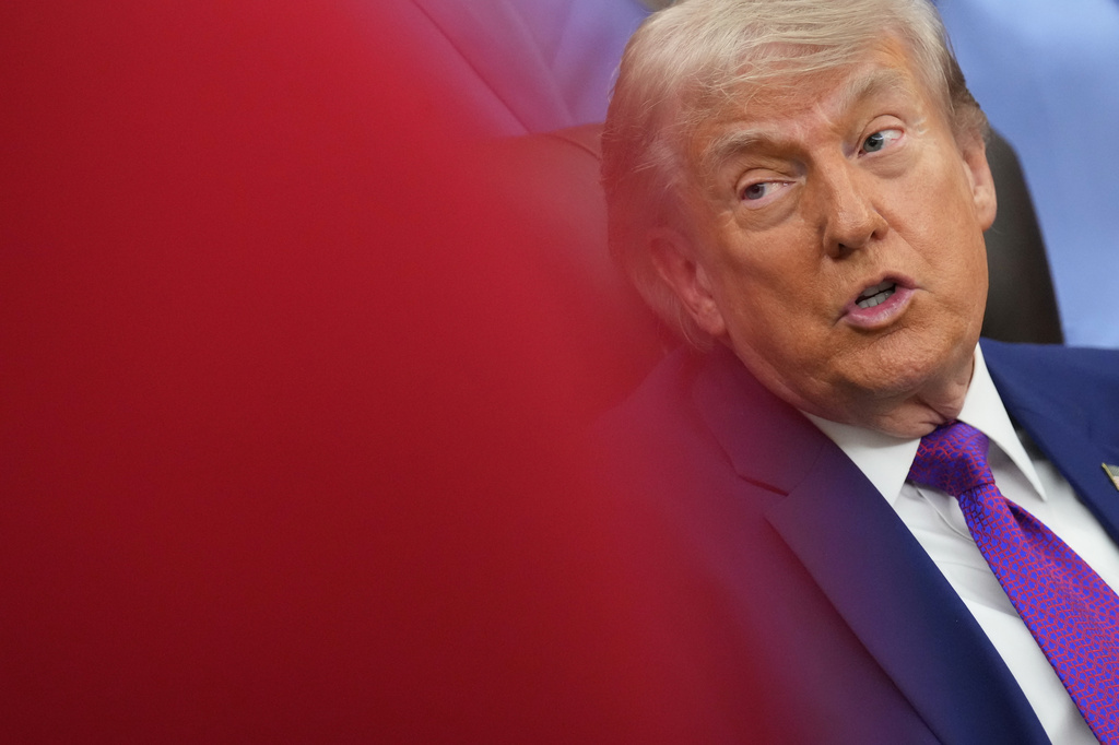 Tax cuts collide with inflation as voters weigh Trump’s economy in the midterms