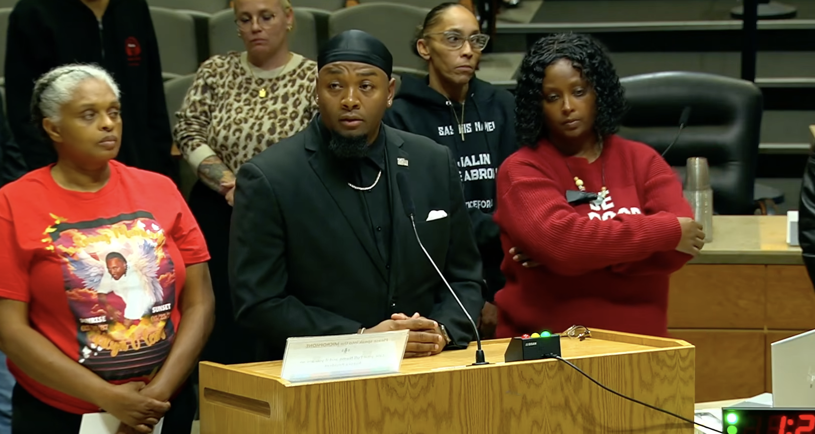 Aurora lawmakers OK uniform condolences for officer-involved shootings