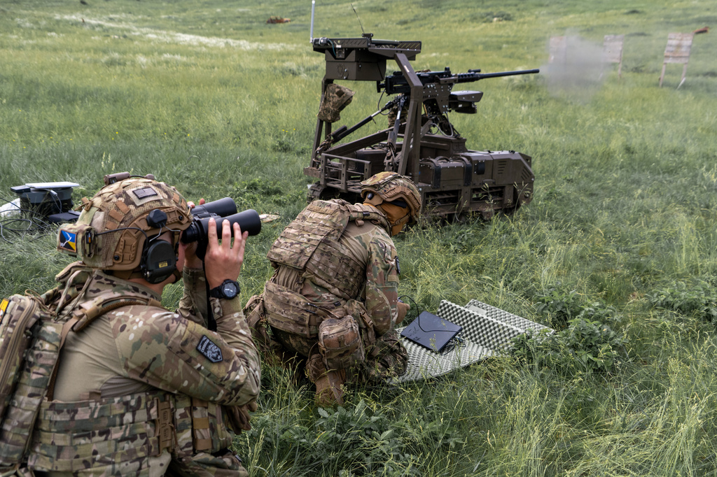 Russia maintains attacks on Ukraine, as Kyiv is warned to brace for a possible major barrage