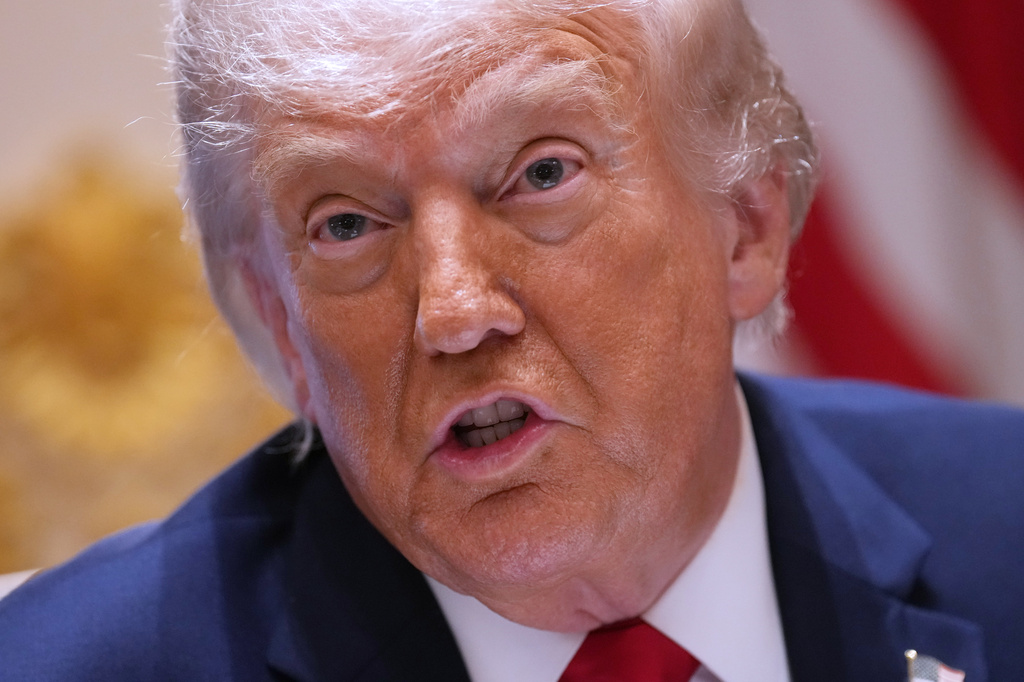 Justice Department opens investigation into E. Jean Carroll, who accused Trump of assault: AP source