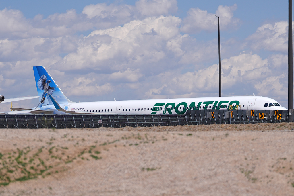Denver runway fatality reveals a weakness in DIA security