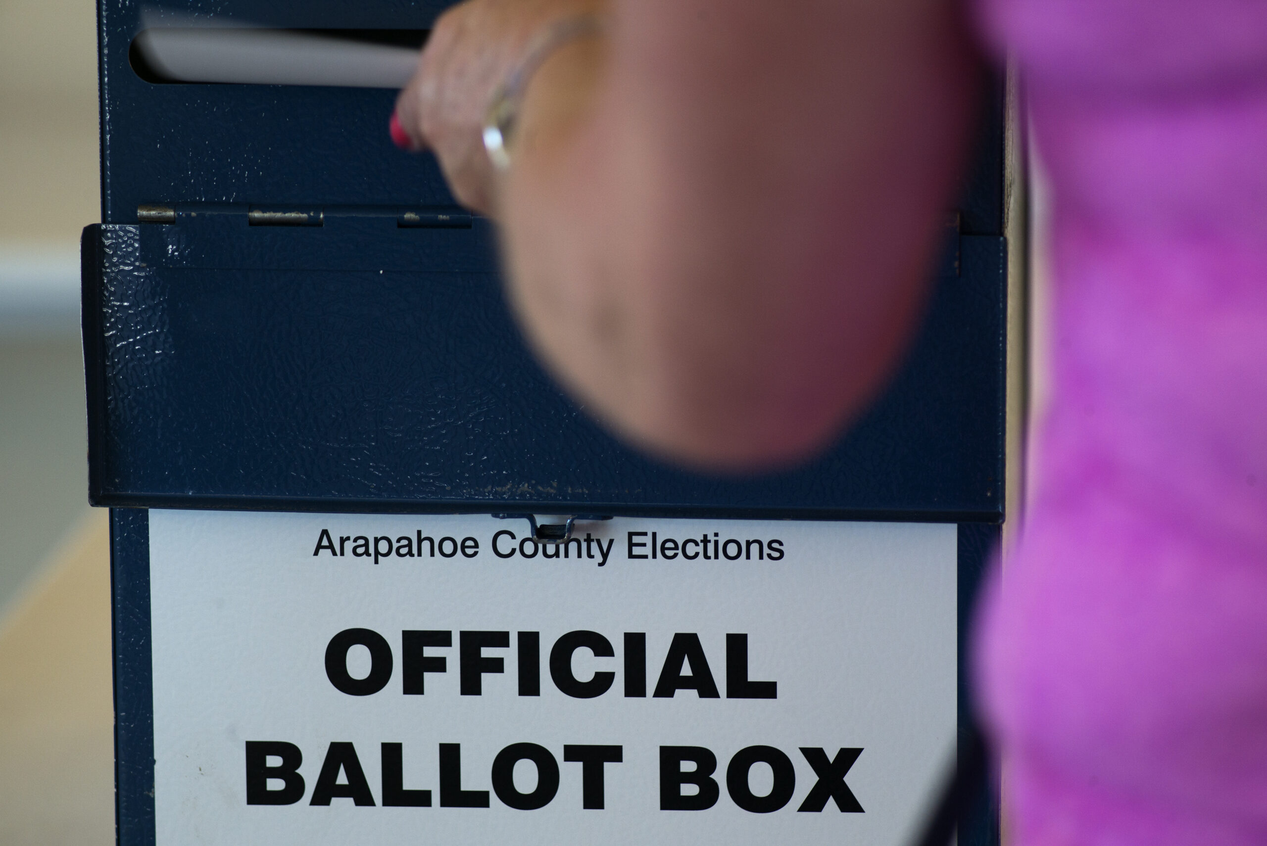 Another swell of outside political spending seeks to shape Democratic primaries in Aurora