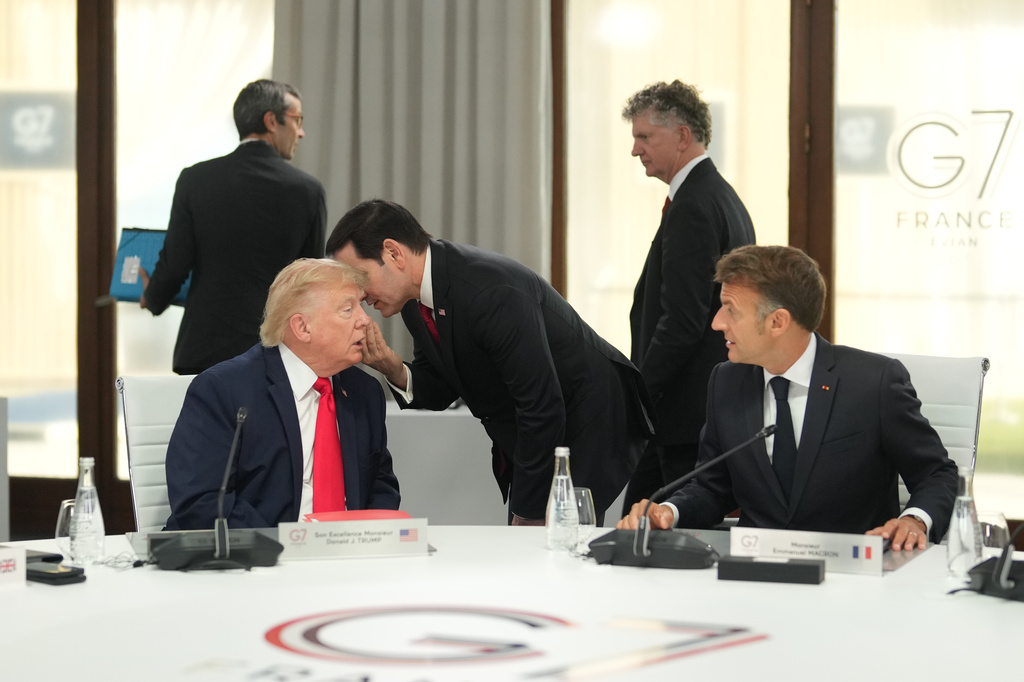 Trump signals swift return of sanctions on Russian oil as G7 refocuses on Ukraine