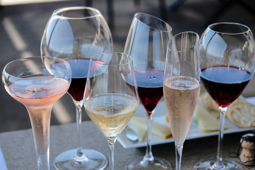 A government-commissioned study found drinking risks. US guidelines didn’t feature its findings