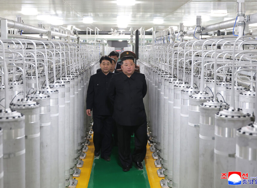 North Korea unveils a new plant to produce fuel for nuclear weapons
