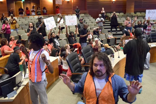 Aurora City Council to review proposed decorum changes for public speakers