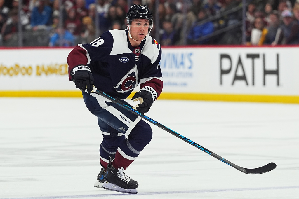 Avalanche deal Drury to Nashville as part of flurry of NHL trades related to salary cap