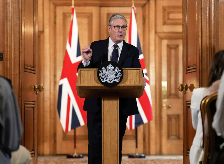 UK bans under-16s from using social media apps including TikTok and YouTube
