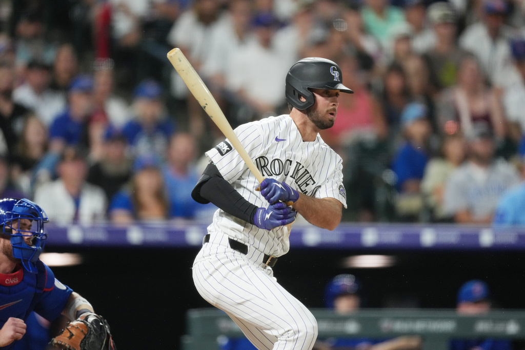 Thompson singles in winning run in 9th, Rockies beat Cubs 3-2