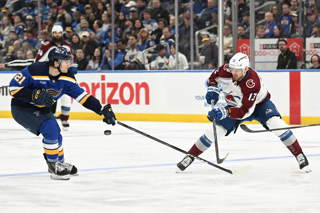 Blue Jackets acquire winger Valeri Nichushkin in a trade with the Avalanche