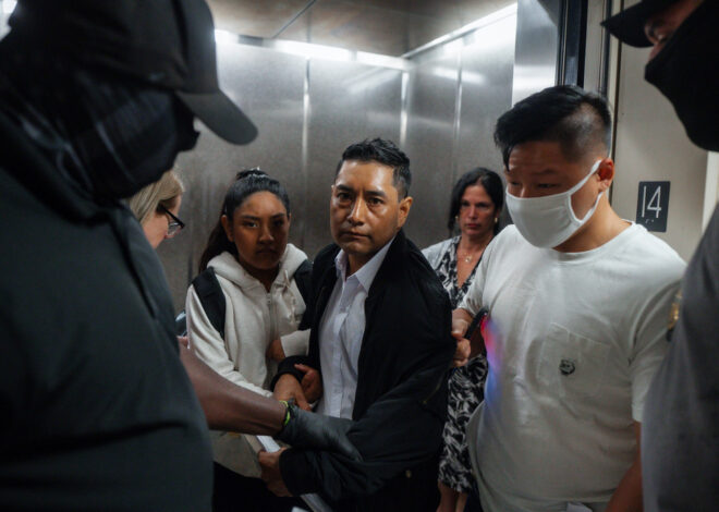 Judge bars immigration arrests at US courthouses in a setback for Trump