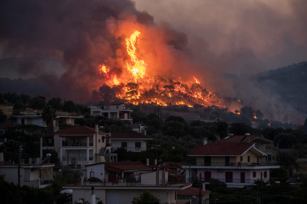Greece bets on space technology to contain wildfires