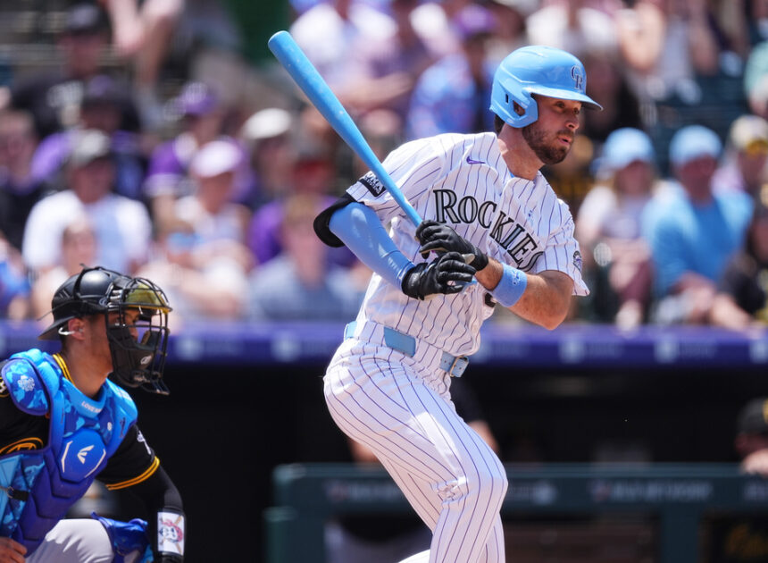 Rockies settle for two-of-three against Pirates, who win series finale 8-6