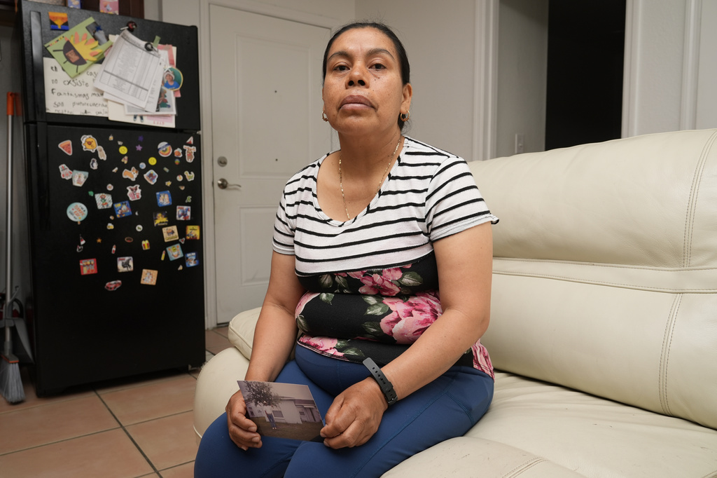 From festering infections to untreated cancer, ICE detainees across the US describe medical neglect