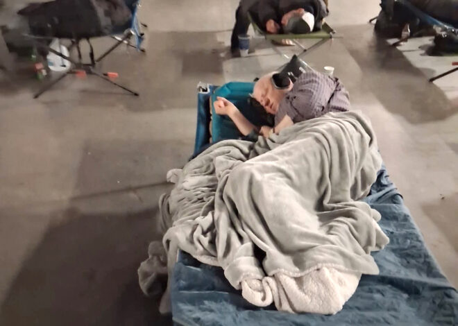 FIRST PERSON: Mayor Coffman sleeps at Aurora homeless shelter to gain insight