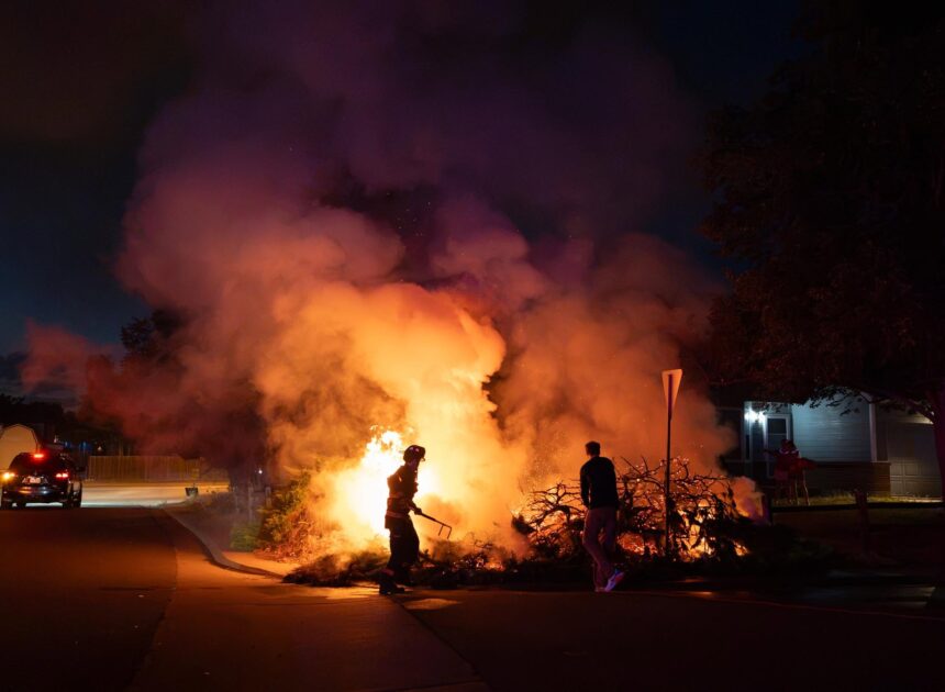 Dozens of fires, complaints reported in Aurora despite last-minute July 4 fireworks ban