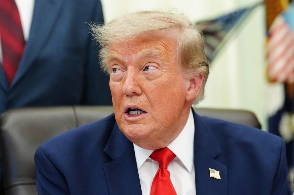 New poll finds Trump’s approval on handling Iran fell to 28%; Overall approval at 33%