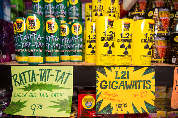 Aurora reverses course, abruptly bans all consumer fireworks, keeps public July 4 show