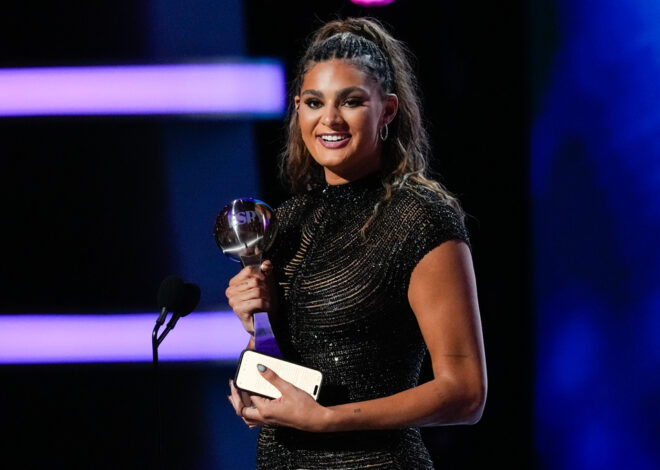 Aurora Sports Notebook: Grandview grad Lauren Betts wins ESPY for Best College Athlete in women’s sports