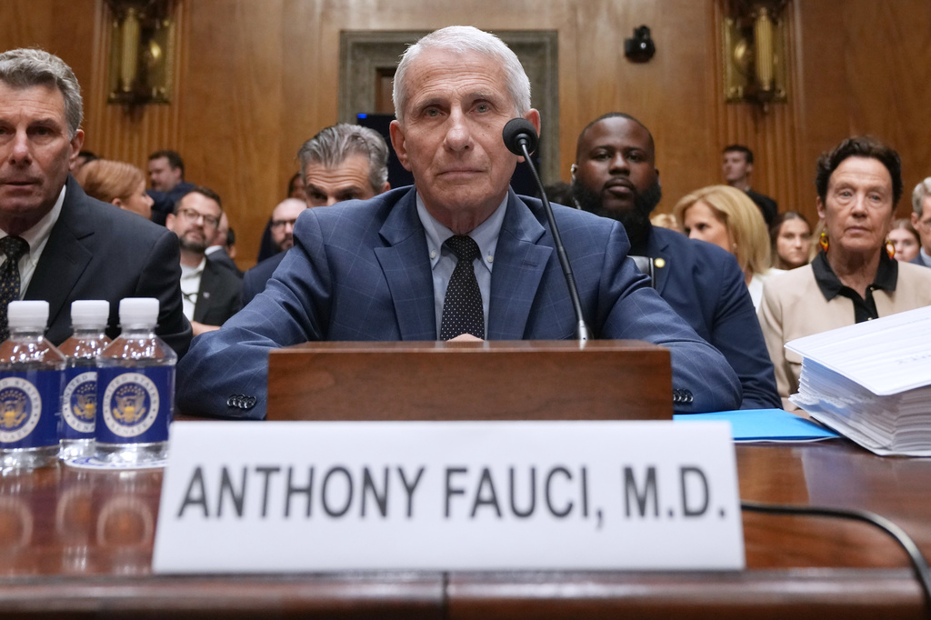 Fauci repeatedly invokes the Fifth Amendment in a contentious Senate committee hearing