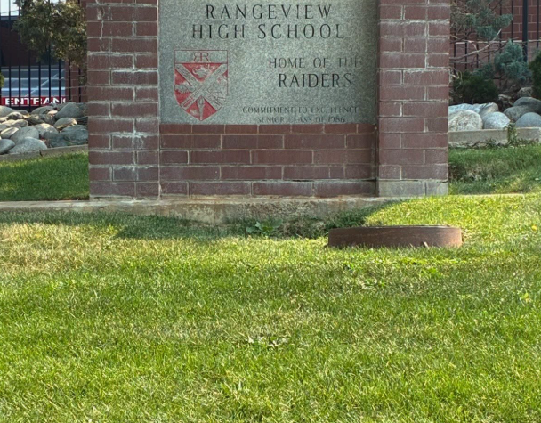 Mayor Coffman seeing red over green Aurora school district lawns amid sustained drought