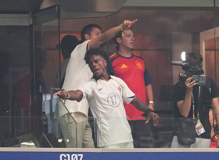 Tom Cruise and IShowSpeed join the World Cup closing ceremony’s cast
