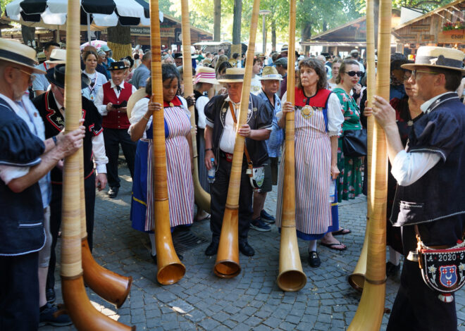 Heat forces yodelers at annual Swiss festival to sing in fountains