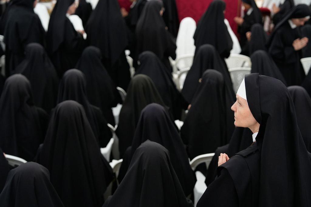 Vatican excommunicates schismatic bishops and priests, and warns their followers