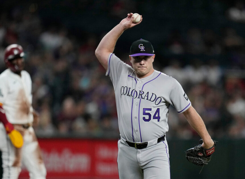 Dodgers acquire reliever Seth Halvorsen from the Rockies for two minor league players