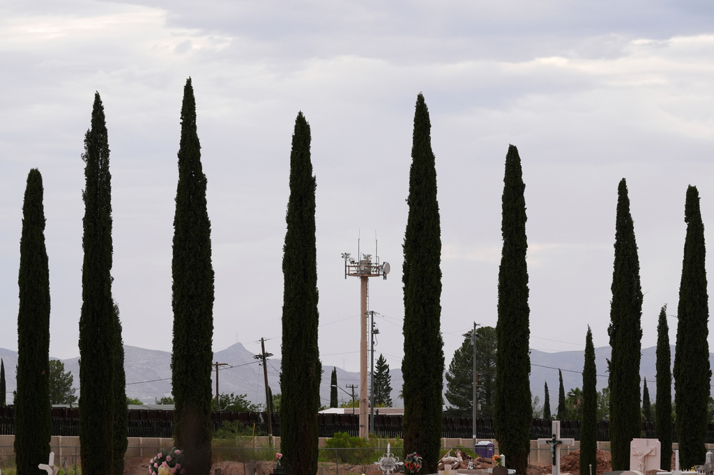 Trump administration’s $46 billion ‘smart wall’ races ahead on the US-Mexico border