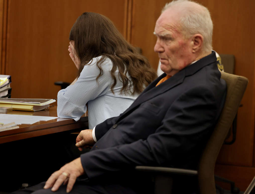 ‘She killed the kids!’ 911 call from Lindsay Clancy’s husband brings tears to the courtroom