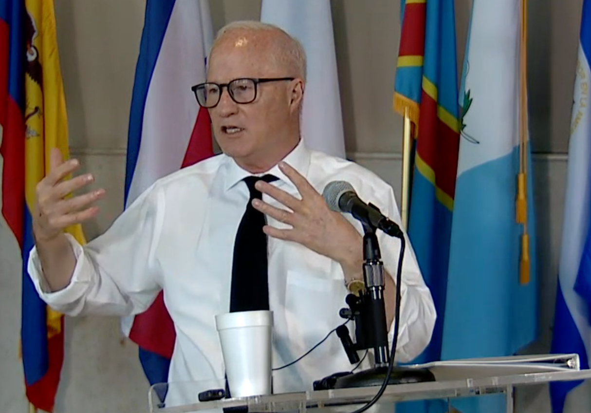 Mayor Mike Coffman appoints himself to Aurora Housing Authority board