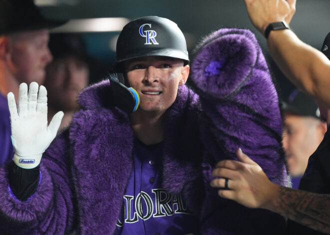 Rockies lock up outfielder Mickey Moniak with a $16.25 million, 2-year contract for 2027 and ’28