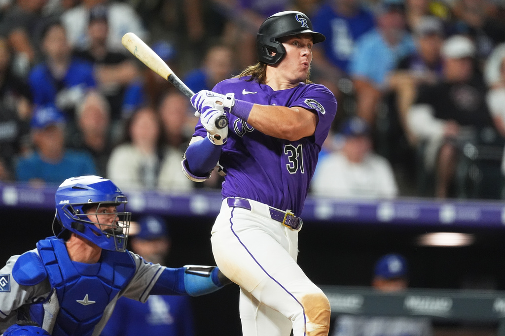 Ohtani reaches 30 HRs for 6th straight season as Dodgers beat Rockies 7-6
