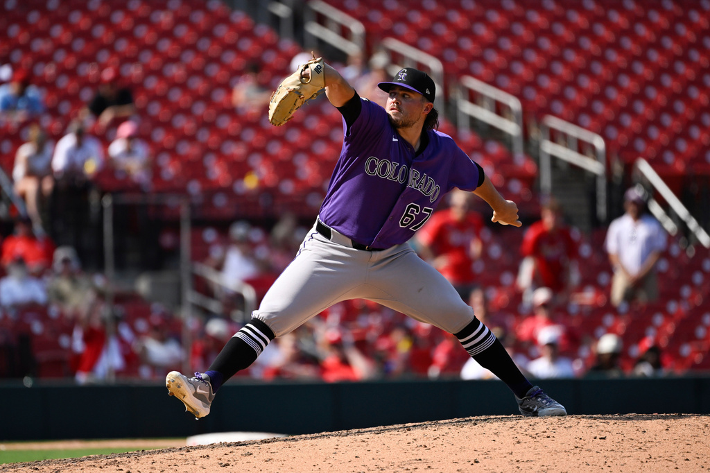 JJ Wetherholt hits tiebreaking double and Alec Burleson homers as Cardinals top Rockies 7-4