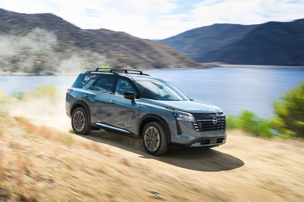 The best SUVs for towing in 2026, according to Edmunds