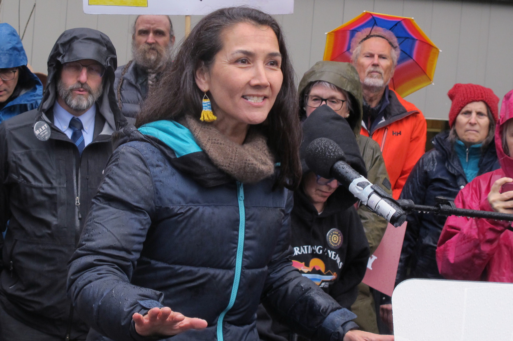 What to watch Tuesday: Alaska pits Dan Sullivan v. Dan Sullivan as redistricting scrambles Florida