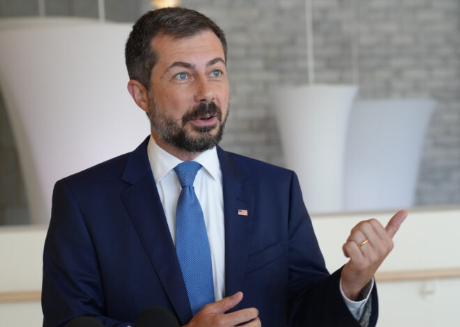 Pete Buttigieg returns to South Carolina as he weighs another White House run