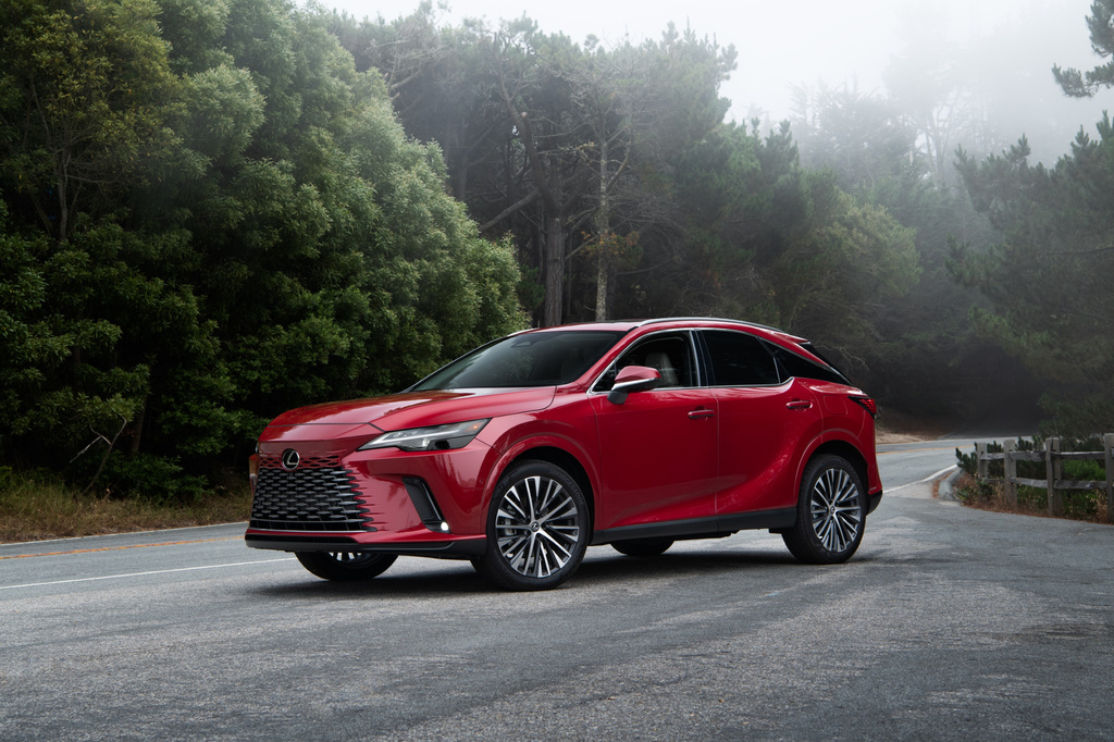 Save money and gas with a used hybrid vehicle. Here are some picks from Edmunds